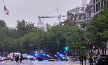 Πυροβολισμοί κοντά στον Λευκό Οίκο, νεκρός ο δράστης – «Είχε ιστορικό βίας» λέει ο Τραμπ