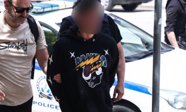Προφυλακίστηκε ο 30χρονος για τη δολοφονία του 67χρονου πατέρα του στο Τριάδι – Η προβληματική σχέση και τα κενά μνήμης