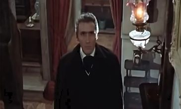 Η ταινία «Δράκουλας» του 1958 επιστρέφει στις βρετανικές αίθουσες με χαμένες σκηνές που προκαλούσαν λιποθυμίες