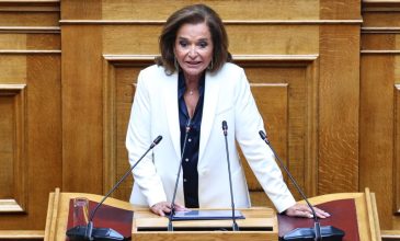 Ντόρα Μπακογιάννη: Η διαδικασία της αναθεώρησης έχει ανάγκη την ουσιαστική συνεισφορά όλων και όχι επαναστατική γυμναστική