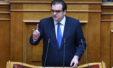 Κυριάκος Πιερρακάκης: Περισσότεροι από 100.000 συμπολίτες μας θα δουν άμεσα τη δόση τους να μειώνεται ραγδαία