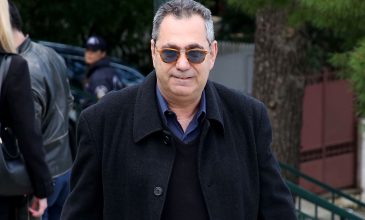 Ο Βασίλης Χιώτης παραιτήθηκε από τον ΣΚΑΪ