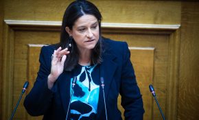 Η Νίκη Κεραμέως ανακοίνωσε την κατάργηση της περικοπής συντάξεων χηρείας του Νόμου Κατρούγκαλου