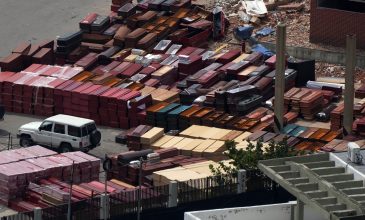 Δράμα δίχως τέλος στη Βενεζουέλα: Πάνω από 3.300 νεκροί, θάβουν σορούς που δεν αναγνωρίστηκαν – Οι τάφοι φέρουν αρίθμηση και κωδικό