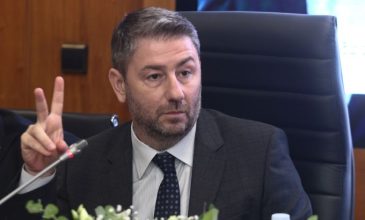 Ανδρουλάκης: Επτά παρεμβάσεις για την αναγέννηση της μικρομεσαίας επιχείρησης