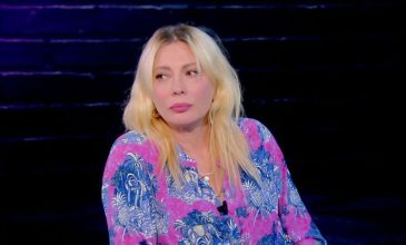 Σμαράγδα Καρύδη: Ήμουν μια κότα που φοβόταν, ντροπαλή – Δεν ήθελα και κανένας να με δει