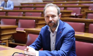 Ο τελευταίος να κλείσει την πόρτα: Aνεξαρτητοποιήθηκε και ο βουλευτής Γιώργος Ψυχογιός – Tρίτη αποχώρηση από τον ΣΥΡΙΖΑ σε λίγες ώρες