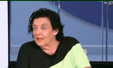 «Καρφιά» της Λιάνας Κανέλλη κατά του Γιώργου Κουβαρά: «Το επάγγελμα του δημοσιογράφου το απαξιώνουμε συχνά εμείς οι ίδιοι ή κάποιοι από εμάς»