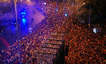 Τραγικός θάνατος 13χρονου από κατάρρευση συντριβανιού κατά τους πανηγυρισμούς για την κατάκτηση του Παγκοσμίου Κυπέλλου από την Ισπανία