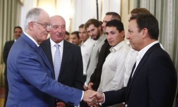 Στο Προεδρικό Μέγαρο η παγκόσμια πρωταθλήτρια Εθνική υδατοσφαίρισης ανδρών