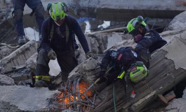 Φονικός σεισμός στην Κολομβία: Δράμα με περισσότερους από 250 νεκρούς