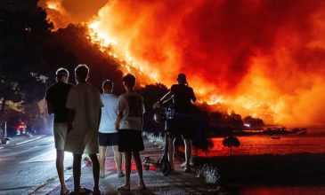 Ένας νεκρός στην Κροατία σε περιοχή που μαίνεται φωτιά