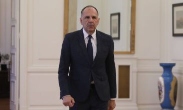 Γεραπετρίτης από Τήνο: «Την ισχύ της Ελλάδας να την θυμούνται και όσοι μας επιβουλεύονται»