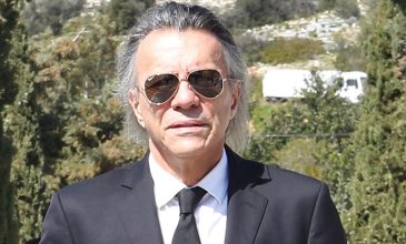 Ηλίας Ψινάκης: Λυπήθηκα πάρα πολύ τους πλούσιους με σκάφη – Όταν φυσάει δεν μπορούν να κάνουν τίποτα