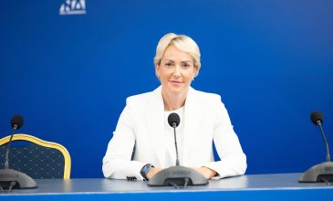 Αλεξάνδρα Σδούκου: Η κυβέρνηση θα ανακοινώσει έξτρα μέτρα στήριξης για την ενεργειακή κρίση