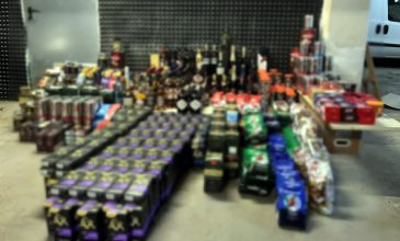 Εξάρθρωση εγκληματικής οργάνωσης που διέπραττε φορολογικές απάτες με εικονικές εταιρείες και «αχυράνθρωπους» – Πάνω από 2,35 εκατ. ευρώ