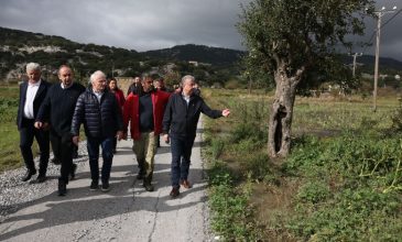 Κακοκαιρία στην Κρήτη: Στο Οροπέδιο Λασιθίου για αυτοψία μέλη του κυβερνητικού κλιμακίου