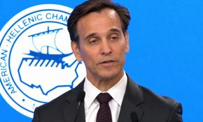 Επικεφαλής της πρεσβείας των ΗΠΑ στην Ελλάδα, ο Τζόσουα Χακ