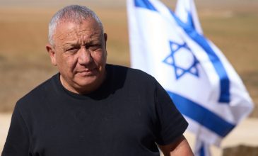 Ο βασικός αντίπαλος του Νετανιάχου υπόσχεται να νικήσει τη Χαμάς μέσα σε 18 μήνες εάν γίνει πρωθυπουργός
