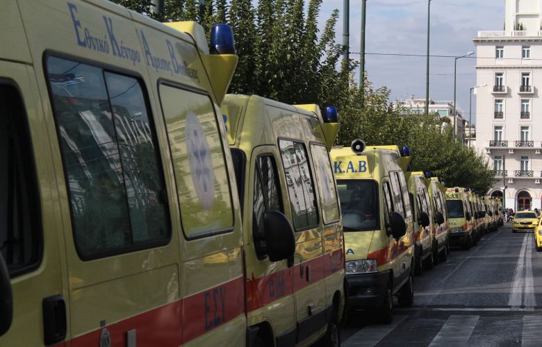 Ανατροπή λεωφορείου του ΚΤΕΛ Δράμας με 14 τραυματίες
