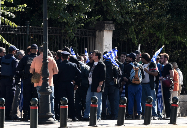 Συγκεντρώσεις ακροδεξιών και αντιφασιστών στο Σύνταγμα