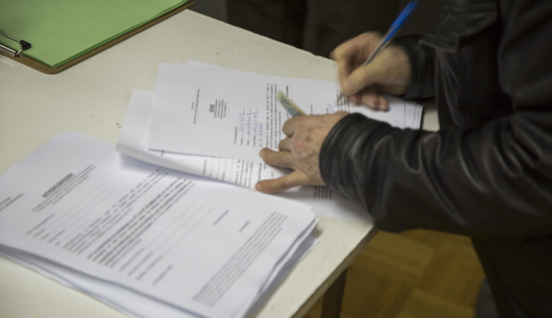 Ο Αλιβιζάτος ζήτησε 327 ευρώ και ακύρωσε τις εκλογές στο Τρικέρι