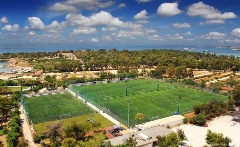 Πρέπει να πας με έναν φίλοΤι σημαίνει αν ονειρεύεσαι να βγεις με την καψούρα σου