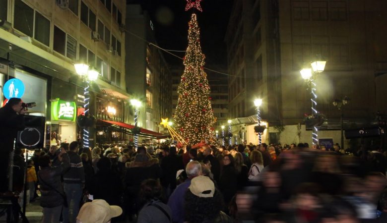 Την Πέμπτη η φωταγώγηση του χριστουγεννιάτικου δέντρου στον Πειραιά