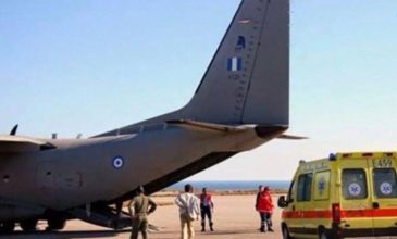 Εσπευσμένη αεροδιακομιδή 7χρονου με αεροπλάνο της Πολεμικής Αεροπορίας από τη Σαντορίνη στην Κρήτη
