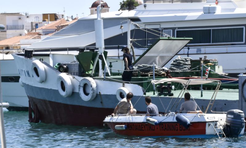 Ελεύθερος ο πλοίαρχος της υδροφόρας για το δυστύχημα στην Αίγινα