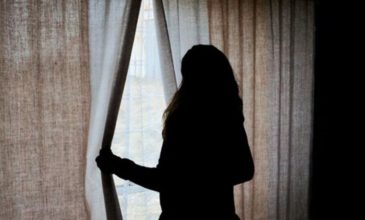 14χρονη πήδηξε από το παράθυρο γιατί δεν την άφησαν να πάει σε πάρτι