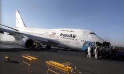 Συντριβή αεροσκάφους στο Ιράν με πάνω από 60 επιβάτες