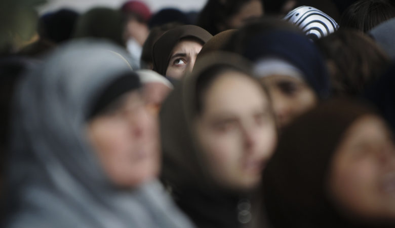 Απαγορεύθηκε η ισλαμική μαντίλα στα πρωτοβάθμια σχολεία της Αυστρίας