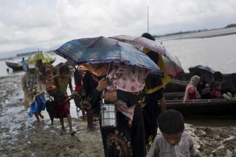 60.000 Ροχίνγκια για να σωθούν πέρασαν από την Μιανμάρ στο Μπανγκλαντές