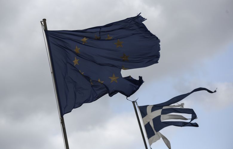 SZ: Τα συμφέροντα καθυστερούν την επιστροφή της Ελλάδας στην κανονικότητα