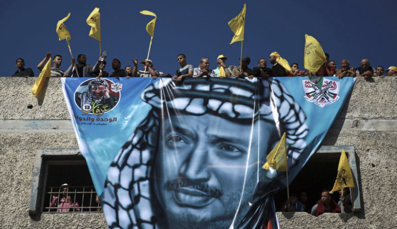 Λαοθάλασσα στη Γάζα για τη 13η επέτειο από το θάνατο του Γιάσερ Αραφάτ