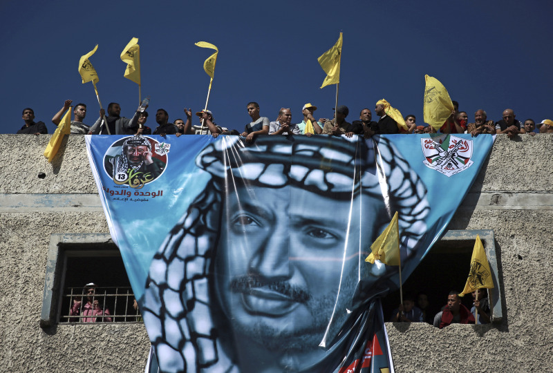 Λαοθάλασσα στη Γάζα για τη 13η επέτειο από το θάνατο του Γιάσερ Αραφάτ