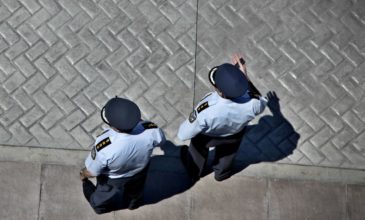 Τόσκας: Κυρίως από πρόσωπα της κυβέρνησης οι αποδεσμεύσεις αστυνομικών