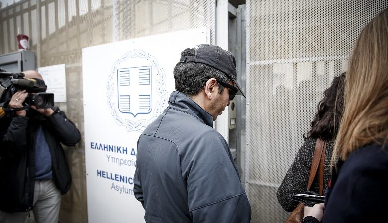 Δεν αναστέλλεται το άσυλο του δεύτερου Τούρκου