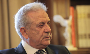 Αβραμόπουλος: Δε γίνεται Πολωνία η Ελλάδα, υπάρχει το Σύνταγμα