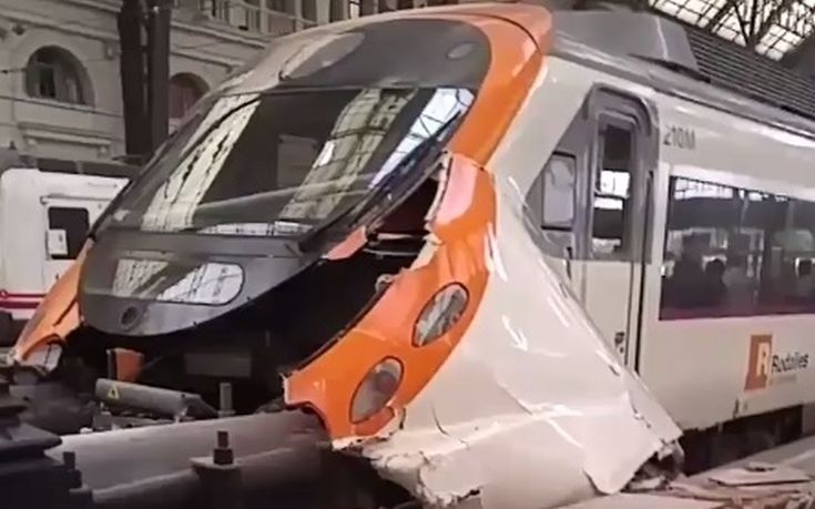 Σιδηροδρομικό ατύχημα στη Βαρκελώνη με δεκάδες τραυματίες