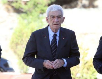 Γλυπτό με τη μορφή του Γιάννη Μπουτάρη θα τοποθετηθεί στη Θεσσαλονίκη