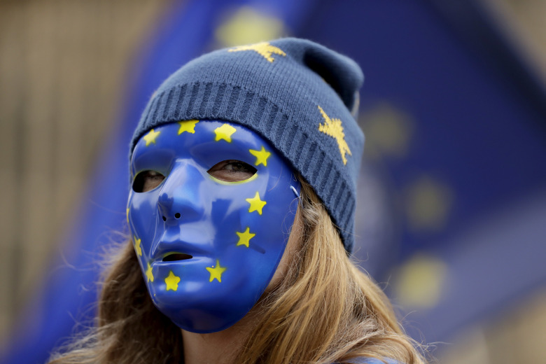 «Η χώρα πρέπει να παραμείνει στην ενιαία αγορά της ΕΕ μετά το Brexit»