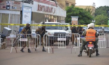 Μπουρκίνα Φάσο: Πυροβολισμοί ακούγονται από πολλά στρατόπεδα