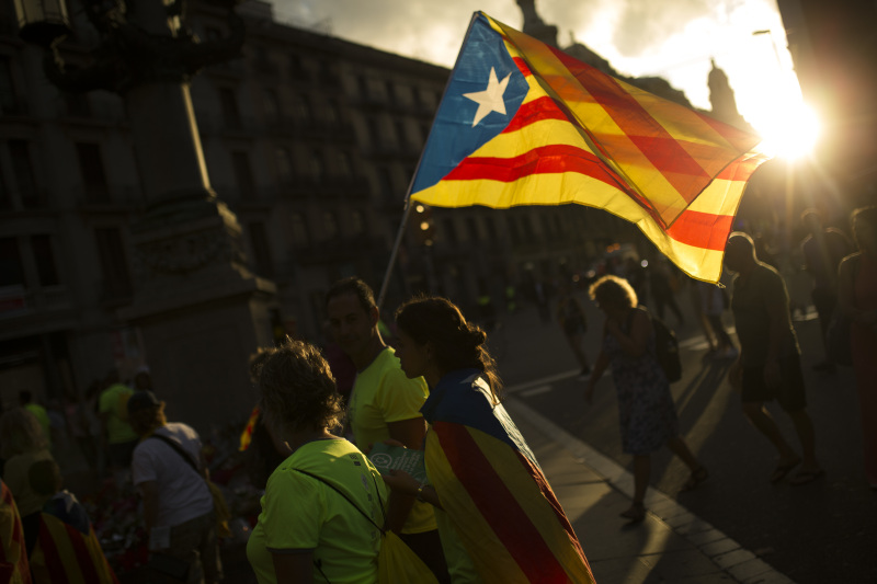 Moody’s: Κινδυνεύει η ισπανική οικονομία αν αποσχιστεί η Καταλονία