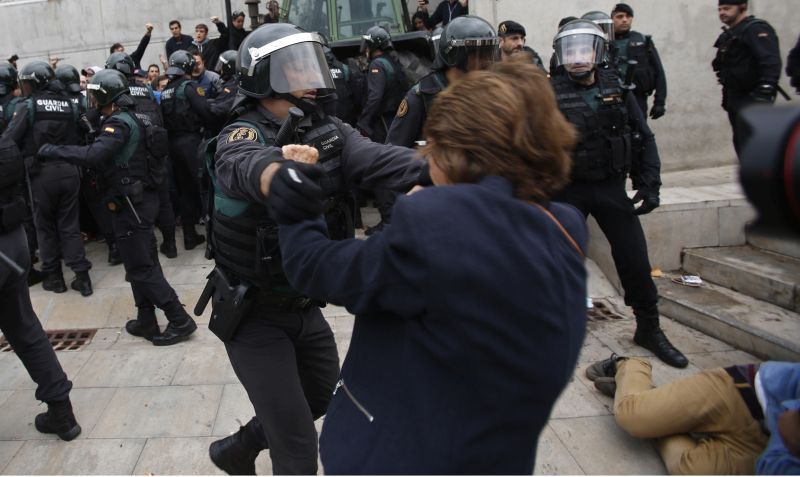 Ραχόι για Καταλονία: Η αστυνομία έκανε το καθήκον της, την ευχαριστώ