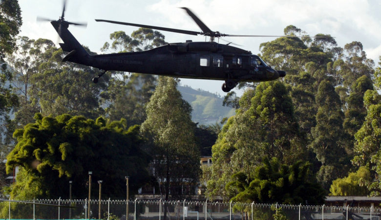 Κολομβία: Τουλάχιστον εννέα νεκροί στη συντριβή Black Hawk του στρατού στη ζούγκλα