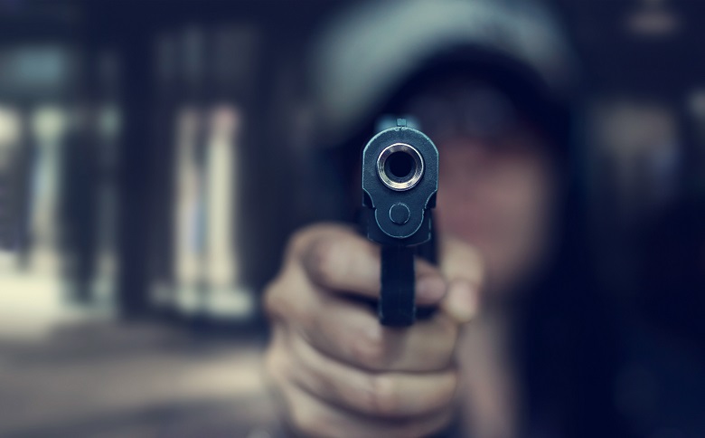 «Με έχουν πυροβολήσει ξανά» λέει ο ψυχίατρος της φονικής ενέδρας