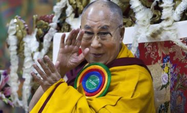 Ο Δαλάι Λάμα πήρε εξιτήριο από το νοσοκομείο