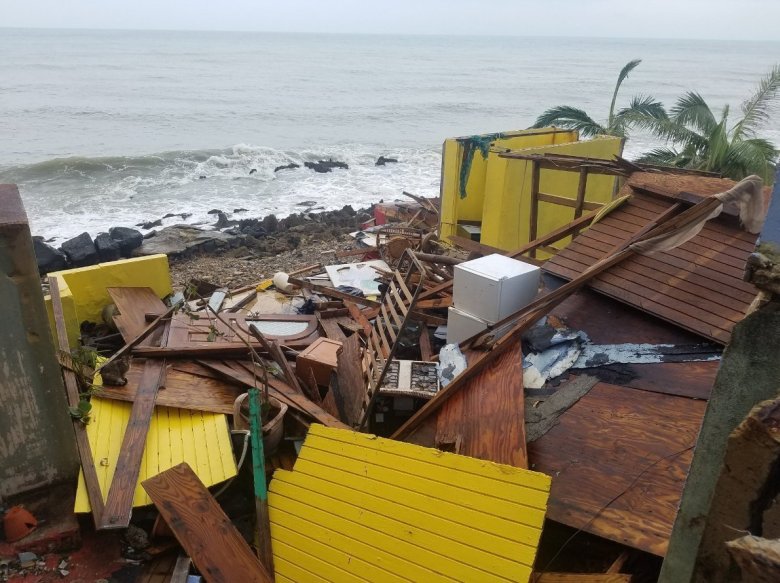 Ο τυφώνας Μαρία κατέστρεψε τη γειτονιά του «Despacito»